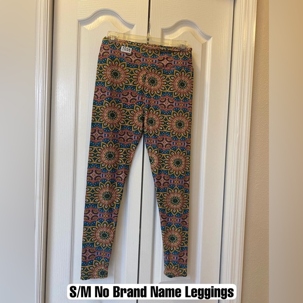 NEW S/M Leggings - 7036